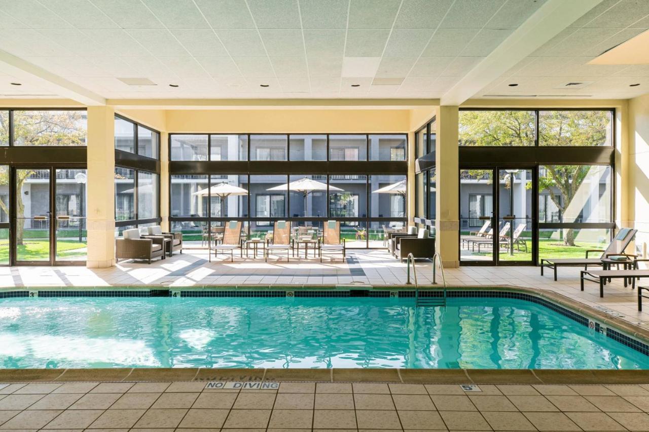 Courtyard By Marriott Chicago Naperville Extérieur photo